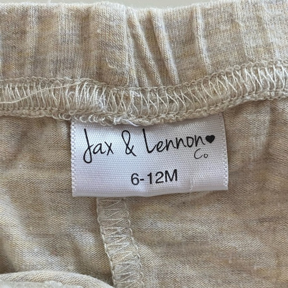 Unisex Baby Jax & Lennon Shorts 6-12M Beige - Picture 2 of 3